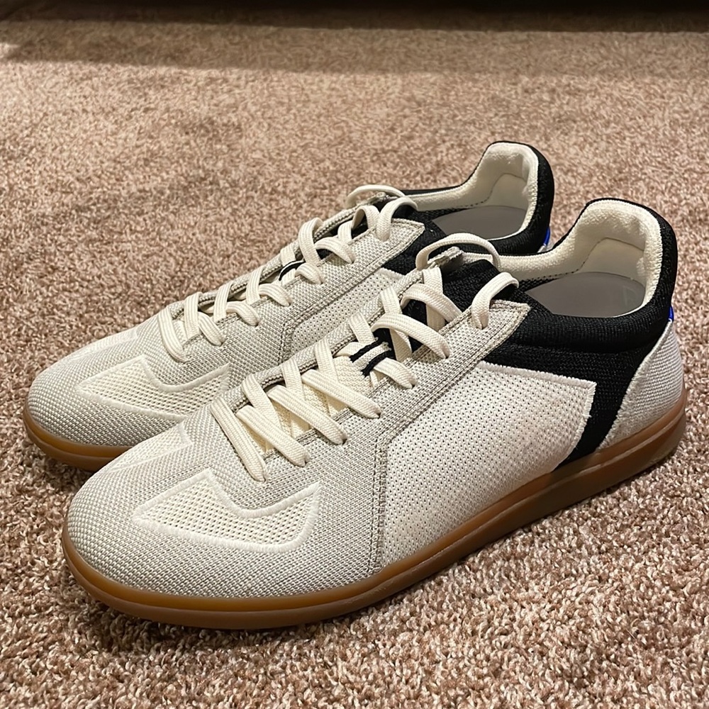 Rothy’s RS01 White/Black Sneakers